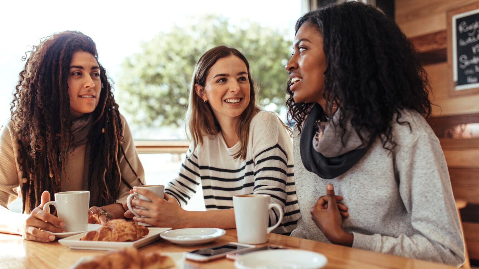 500 Random Conversation Starters [The Ultimate List]